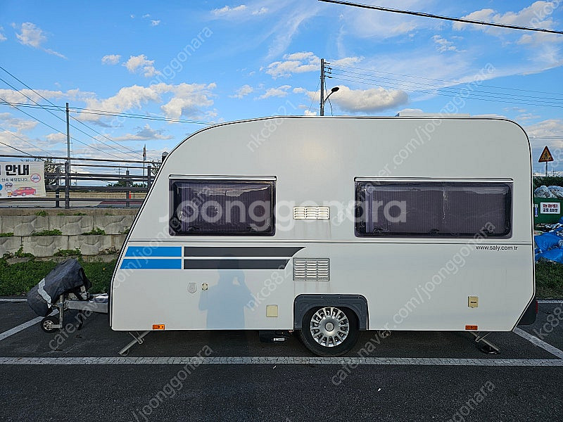 카라반 샐리 406 팝니다.--7